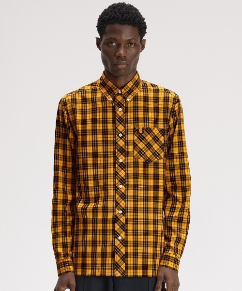 FRED PERRY(フレッドペリー)の「Macleod Tartan Shirt/マクラウドタータンチェックシャツ(シャツ/ブラウス・メンズ・ゴールド・S/M/L)」の2枚目の写真