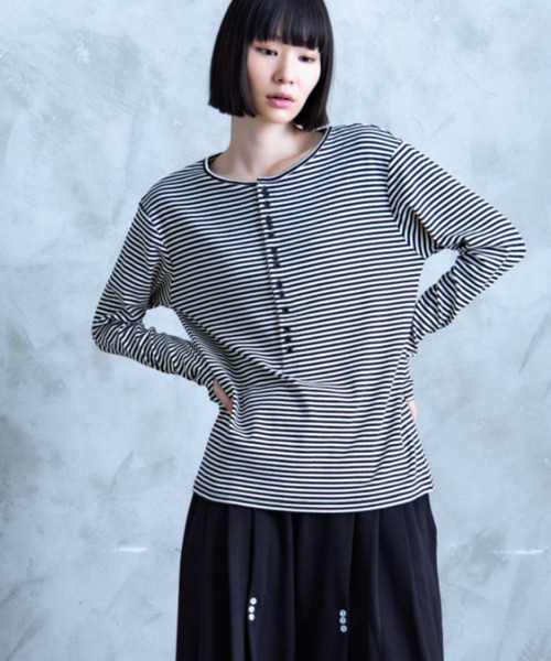 TAMYU(タミュー)の「TAMYU - Morse Button Border Long-Sleeve / モールスボタンボーダーロンT(Tシャツ/カットソー・メンズ・グレー/ホワイト・FREE/SMALL)」の5枚目の写真
