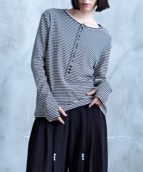 TAMYU(タミュー)の「TAMYU - Morse Button Border Long-Sleeve / モールスボタンボーダーロンT(Tシャツ/カットソー・メンズ・グレー/ホワイト・FREE/SMALL)」の11枚目の写真