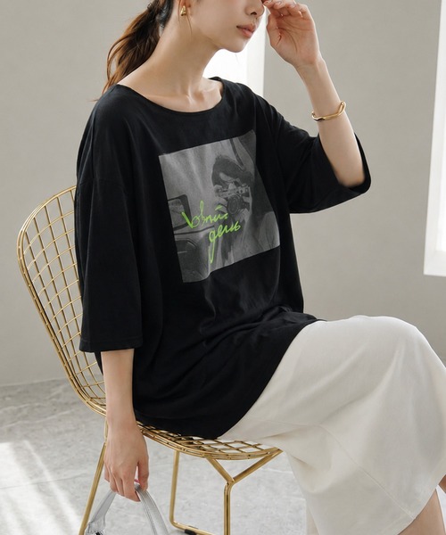 itto...(イット)の「フォトプリントプルオーバー半袖Tシャツ(Tシャツ/カットソー・レディース・ホワイト/ブラック・M~L)」の13枚目の写真