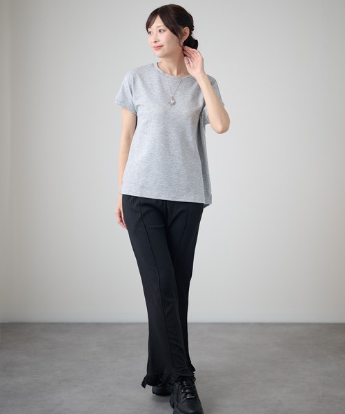 DAYRA(デイラ)の「ソリッドカラー クルーネック 半袖 ラウンドヘム トップス(Tシャツ/カットソー・レディース・ライトグレー/ダークグレー/ホワイト/ブラック・FREE)」の20枚目の写真