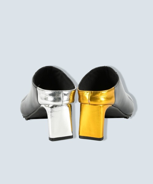 OMMO(オーエムエムオー)の「ASYMME METALLIC HEEL MULE(サンダル・レディース・ブラック/ボルドー/グレー・36/37/38)」の15枚目の写真