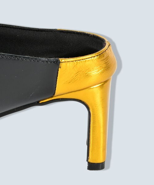 OMMO(オーエムエムオー)の「ASYMME METALLIC HEEL MULE(サンダル・レディース・ブラック/ボルドー/グレー・36/37/38)」の19枚目の写真