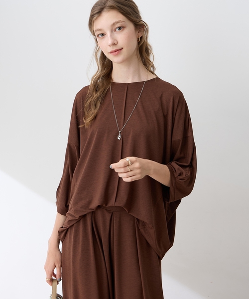 LE SOUK HOLIDAY(ルスークホリデー)の「リネンライクスラブドルマンスリーブプルオーバー【接触冷感・UVカット】(Tシャツ/カットソー・レディース・ブラック/ブラウン・M/L)」の4枚目の写真