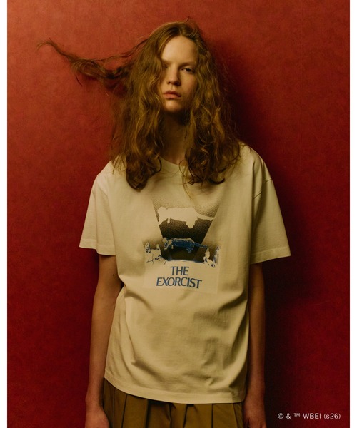 FURFUR(ファーファー)の「【THE EXORCIST】 グラフィックTシャツ(Tシャツ/カットソー・レディース・ピンク/ホワイト/ブラック・F)」の2枚目の写真