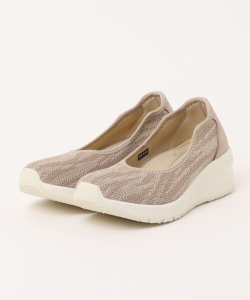 LUGG NAGG(ラグナグ)の「【NICO】【冷感接触】ベーシックニットウェッジパンプス【UVカット】【軽量】(パンプス・レディース・ベージュ/アイボリー/ブラック・23.5cm/24.0cm/23.0cm/22.5cm/24.5cm)」の3枚目の写真