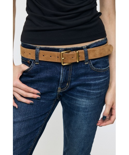 MOUSSY(マウジー)の「CLASSIC LEATHER ベルト(ベルト・レディース・ベージュ/ブラック/ダークブラウン/ブラウン・FREE)」の5枚目の写真