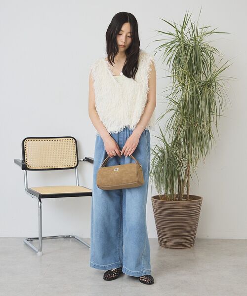 AMERICAN HOLIC(アメリカンホリック)の「【吸放湿】スクエアネックタンクトップ(インナーウェア/肌着・レディース・ブラック/オフホワイト/マルチ/ライトイエロー・M/L)」の20枚目の写真