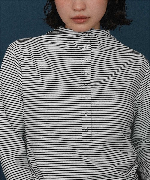 miette(ミエット)の「起毛プチハイネックヘンリートップス(Tシャツ/カットソー・レディース・ホワイト/グレー/チャコール/ブラック・FREE)」の16枚目の写真