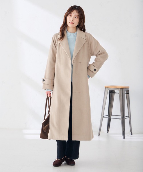 a.v.v(アーヴェヴェ)の「バックフレア チェスターコート(チェスターコート・レディース・ブラック/ライトベージュ・40/38/36)」の9枚目の写真
