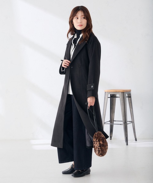 a.v.v(アーヴェヴェ)の「バックフレア チェスターコート(チェスターコート・レディース・ブラック/ライトベージュ・40/38/36)」の18枚目の写真
