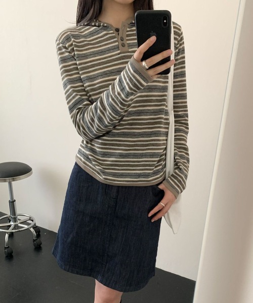 CHUN CHUN NOTES(チュンチュンノーツ)の「26AW/マルチボーダー ヘンリーネックフーデッドニットトップス(ニット/セーター・レディース・ベージュ/ブラック・M)」の12枚目の写真