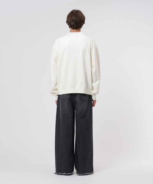 Alpha Industries（アルファインダストリーズ）の「Alpha Industries/アルファ インダストリーズ/ESSENTIAL CREW RELAXED FIT SWEATSHIRT 【AIR AUX】/エッセンシャル クルー リラックスフィット スウェットシャツ（スウェット・メンズ・ブラック/ベージュ・L/M）」の10枚目の写真