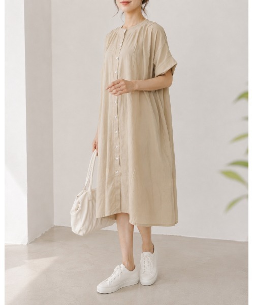 FAZVY(ファズビー)の「夏をさらっと楽しむ、ナチュラルギャザーワンピース(ワンピース・レディース・ホワイト/ブラウン・L/M)」の5枚目の写真