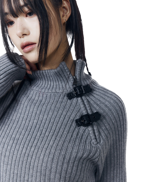 AAKAM（アーカム）の「Slant Zipper Belted Knit (Gray)（ニット/セーター・レディース・その他・1/2）」の8枚目の写真