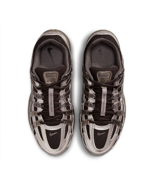 NIKE(ナイキ)の「NIKE P-6000(ナイキ P-6000)(スニーカー・レディース・ブラウン系・25cm/24.5cm/23.5cm/24cm/23cm)」の8枚目の写真