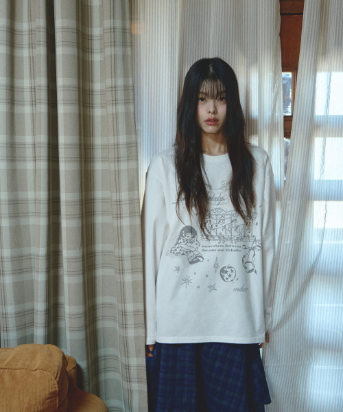 MIHEV(ミヘブ)の「ミユメロディグラフィックオーバーサイズロングスリーブホワイト(Tシャツ/カットソー・レディース・その他・FREE)」の4枚目の写真