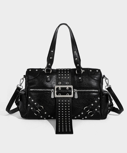 lilful(リルフル)の「2WAY ヴィンテージフェイクレザー スタッズバッグ(ショルダーバッグ・レディース・ブラック/レッド/ホワイト・F)」の15枚目の写真