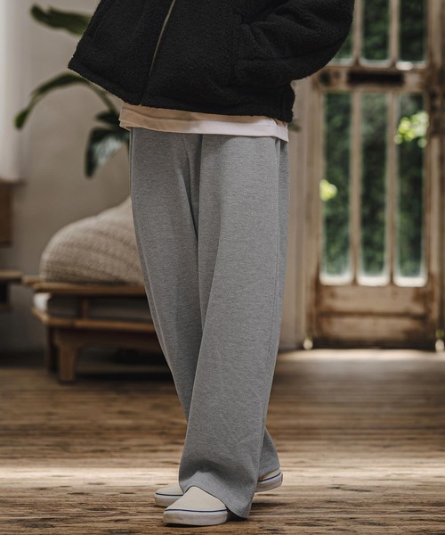 CAMBIO(カンビオ)の「mp15406- Karze Span Wide Straight Pants ワイドストレートトラックパンツ(A78126cmb)(その他パンツ・メンズ・ブラック/ネイビー/グレイッシュベージュ/ミックスグレー・L/M/S)」の2枚目の写真