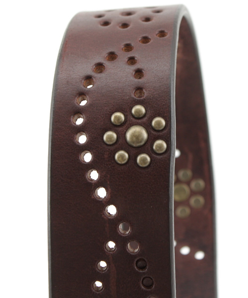 BEAMS（ビームス）の「BEAMS / スタッズパンチングベルト（ベルト