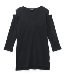 M0691 ショルダースリットVネックTシャツ