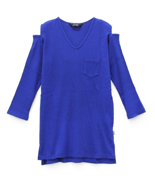 RNA（アールエヌエー）の「M0691 ショルダースリットVネックTシャツ（Tシャツ/カットソー・レディース・ロイヤルブルー/レッド/ブラック/オフホワイト・MEDIUM）」の12枚目の写真
