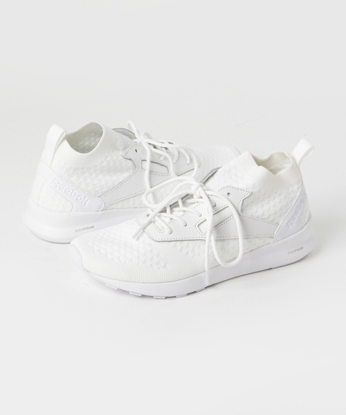 Reebok（リーボック）の「ゾクランナー [ZOKU RUNNER ULTK LUX]（スニーカー・メンズ・グレー系その他3/バーガンディー/ブラック/ホワイト・25.5cm/26.0cm/26.5cm/27.0cm/27.5cm/28.0cm/28.5cm/29.0cm/29.5cm/30.0cm/31cm/25.0cm）」の2枚目の写真