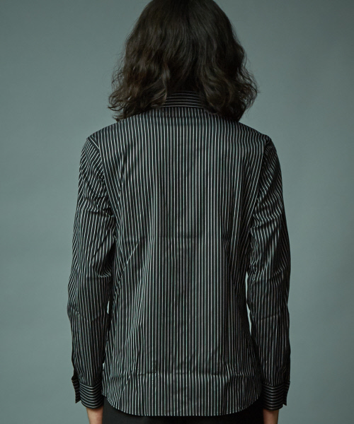 5351 POUR LES HOMMES（ゴーサンゴーイチプールオム）の「ドビーストライプストレッチシャツ（シャツ/ブラウス・メンズ・ブラック/ホワイト・44/46/48）」の5枚目の写真