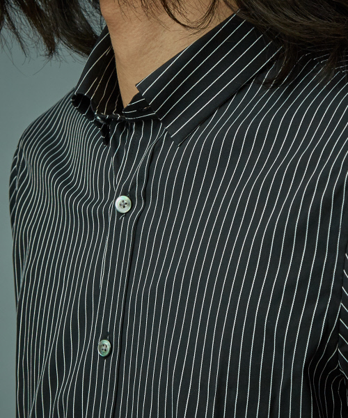 5351 POUR LES HOMMES（ゴーサンゴーイチプールオム）の「ドビーストライプストレッチシャツ（シャツ/ブラウス・メンズ・ブラック/ホワイト・44/46/48）」の9枚目の写真