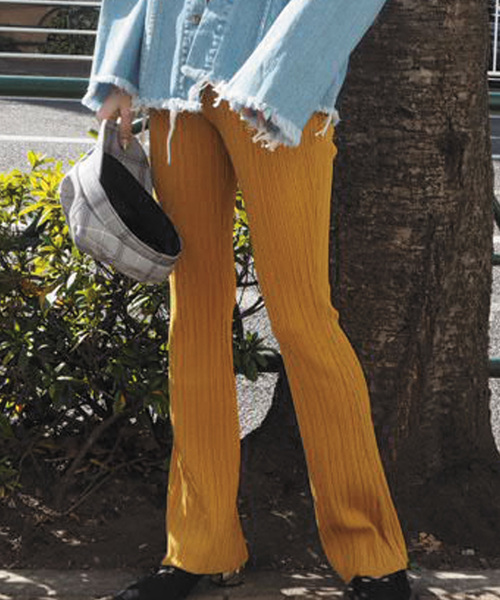 MURUA（ムルーア）の「FitリブニットPT（その他パンツ・レディース・ブラック/カーキ/イエロー・9）」の3枚目の写真