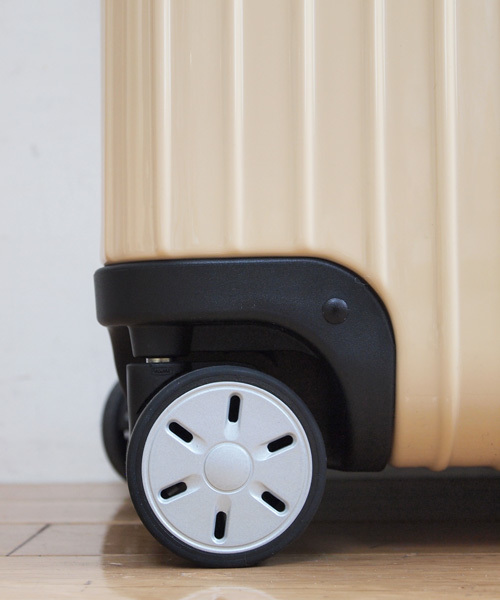 BEAUTY&YOUTH UNITED ARROWS（ビューティーアンドユースユナイテッドアローズ）の「BY ∵♪RIMOWA別注 SALSA 82L MAP（スーツケース/キャリーバッグ・レディース・ベージュ・FREE）」の10枚目の写真