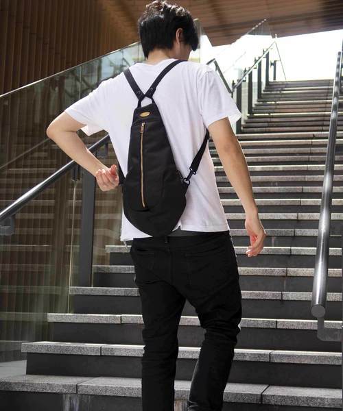 MORGAN(モルガン)の「モルガン【MORGAN】変形リュック(バックパック/リュック・メンズ・ブラック/グレー/ネイビー・フリー)」の8枚目の写真