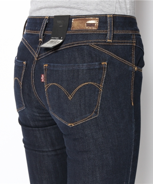 Levi's（リーバイス）の「REVEL/ストレート/ダークカラー（デニムパンツ・レディース・ダークインディゴブルー・23inch/27inch/25inch/26inch/24inch）」の5枚目の写真