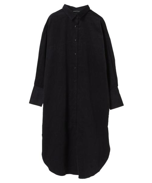 YECCA VECCA(イェッカヴェッカ)の「・コーデュロイシャツワンピース(ワンピース・レディース・ベージュ系その他/キャメル/ネイビー・FREE)」の12枚目の写真