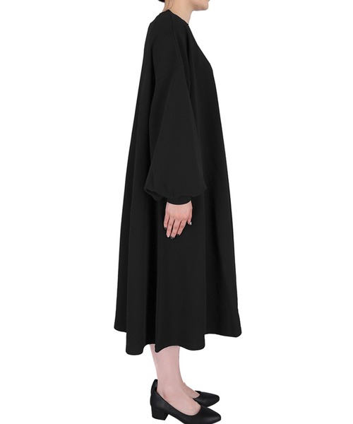 coca（coca）（コカ）の「エンボス加工バルーンスリーブAラインワンピース（ワンピース・レディース・マスタード/ワイン/ダークグリーン/ブラック/ベージュ/ブラウン/カーキ/ダークベージュ/アイボリー/ネイビー/ライトグレー・ONE SIZE/S/M）」の20枚目の写真