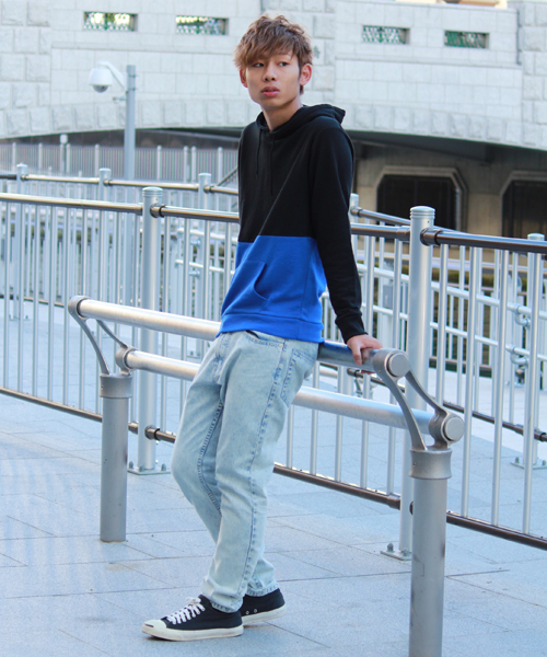 WEGO(ウィゴー)の「WEGO/バイカラープルパーカー(パーカー・メンズ・ホワイト/杢グレー/ブルー・MEDIUM/LARGE)」の10枚目の写真