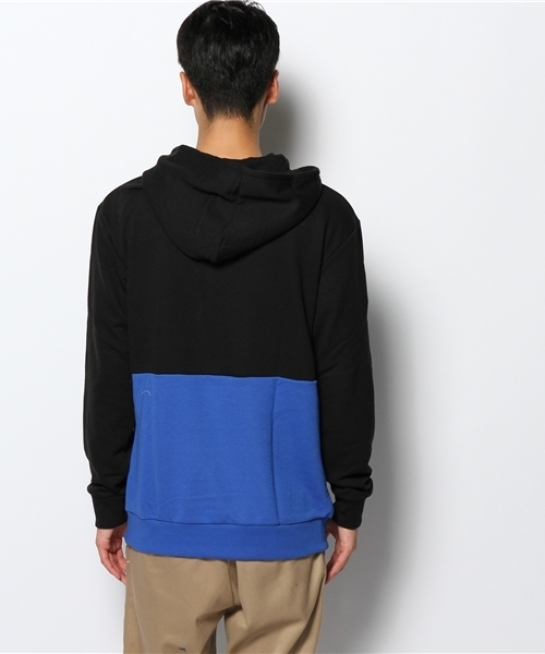 WEGO(ウィゴー)の「WEGO/バイカラープルパーカー(パーカー・メンズ・ホワイト/杢グレー/ブルー・MEDIUM/LARGE)」の6枚目の写真