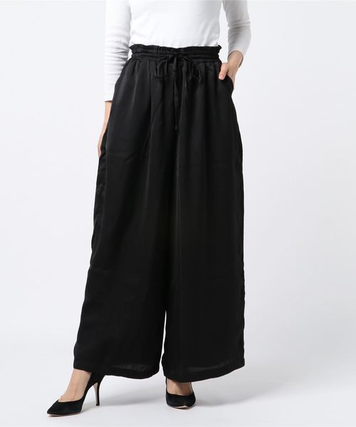 STYLEBLOCK(スタイルブロック)の「マットサテンワイドパンツ(その他パンツ・レディース・ピンク/ブラック/カーキ・FREE)」の2枚目の写真
