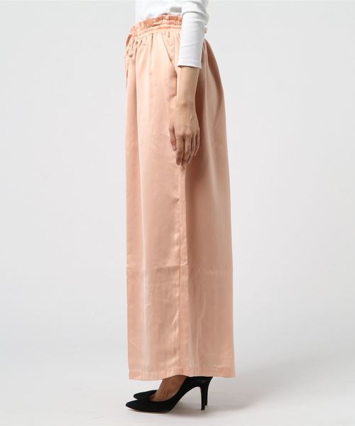 STYLEBLOCK(スタイルブロック)の「マットサテンワイドパンツ(その他パンツ・レディース・ピンク/ブラック/カーキ・FREE)」の4枚目の写真