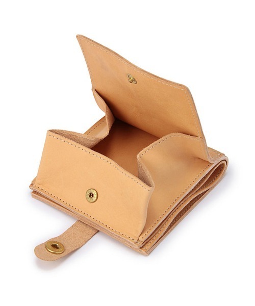 IL BISONTE(イルビゾンテ)の「IL BISONTE / Wallet(財布・レディース・ブラック/オリーブ/ナチュラル/レンガ/ダークブラウン/ライトブラウン/オレンジ/グリーン/ネイビー/グレー・FREE)」の18枚目の写真