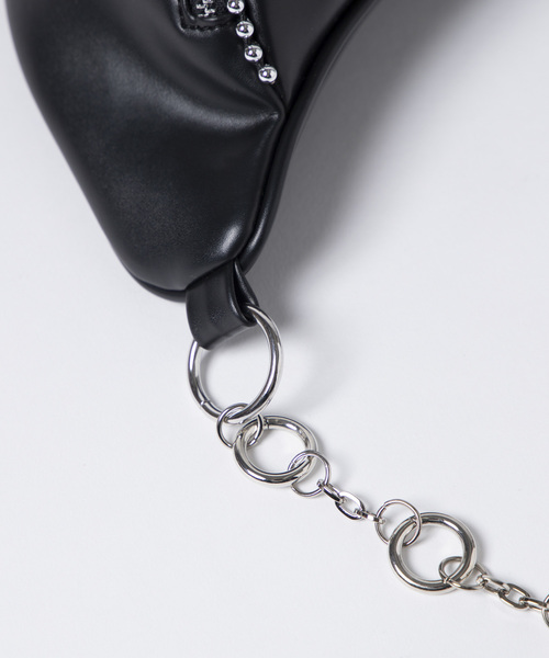 WEGO（ウィゴー）の「WEGO/ボールチェーンウエストバッグ（ボディバッグ/ウエストポーチ・レディース・ブラック・FREE）」の11枚目の写真