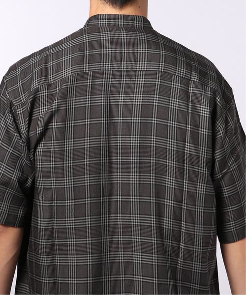 EDIFICE（エディフィス）の「レーヨンテンセル チェック バンドカラー ショートスリーブ シャツ（シャツ/ブラウス・メンズ・チャコールグレー/ブラウン・SMALL/MEDIUM/LARGE）」の4枚目の写真
