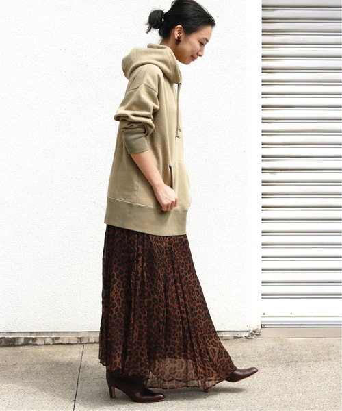 IENA(イエナ)の「CHAMPION*IENA 別注 HVW VINTAGE フーディー◆(パーカー・レディース・ブラック/グレー系その他/ベージュ/カーキ・FREE)」の15枚目の写真