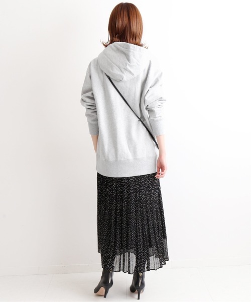 IENA(イエナ)の「CHAMPION*IENA 別注 HVW VINTAGE フーディー◆(パーカー・レディース・ブラック/グレー系その他/ベージュ/カーキ・FREE)」の8枚目の写真