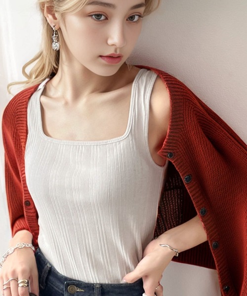 classicalelf（クラシカルエルフ）の「ランダムリブ スクエア無地2wayタンクトップ（袖なし）（タンクトップ・レディース・ホワイト/ブラック/ベージュ/ブラウン/チャコール/グレイッシュベージュ/パープル/オレンジ/グリーン/グレー系その他・MEDIUM/LARGE/X-LARGE/XX-LARGE/SMALL）」の19枚目の写真