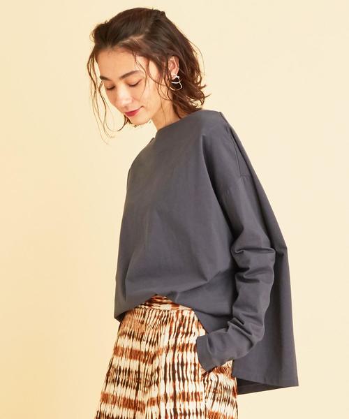 BEAUTY&YOUTH UNITED ARROWS（ビューティーアンドユースユナイテッドアローズ）の「BY∴ ボートネックロングスリーブカットソーо（Tシャツ/カットソー・レディース・オフホワイト/コバルトブルー/ベージュ・FREE）」の3枚目の写真