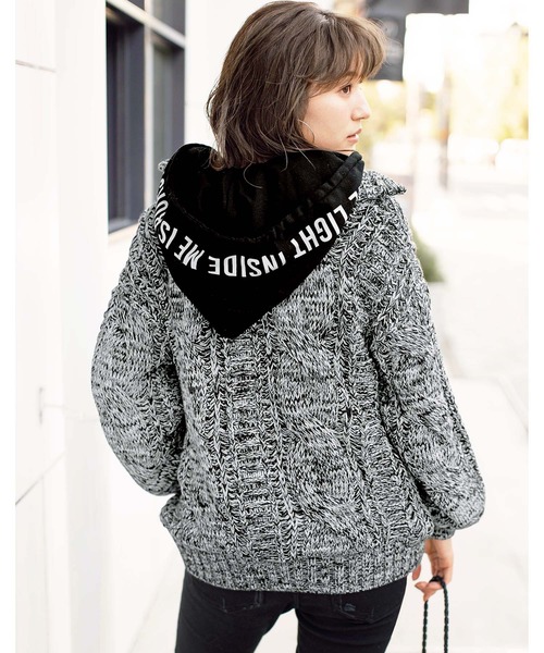GeeRA(ジーラ)の「ケーブルニット裏毛フードコート(その他アウター・レディース・ブラック・MEDIUM/LARGE/X-LARGE)」の5枚目の写真
