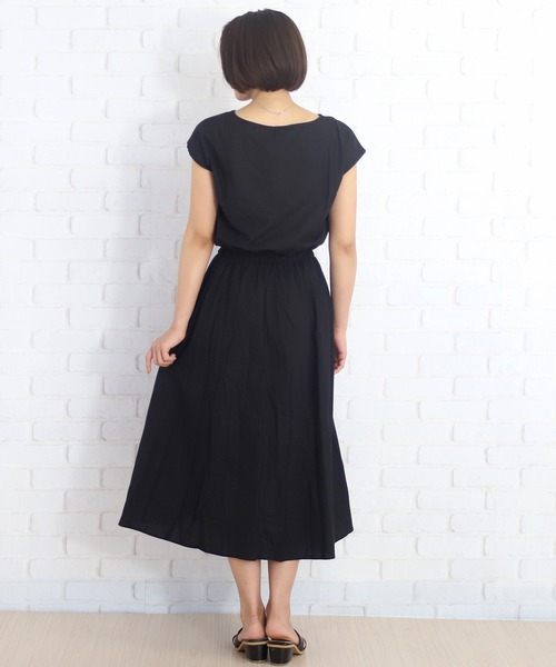 Amulet（アミュレット）の「最安値挑戦!ゆったりシルエットロングワンピース（ワンピース・レディース・キャメル/アイボリー/カーキ/ブラック/ネイビー/グレー/ブラウン・FREE）」の17枚目の写真