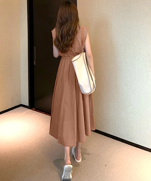 Amulet（アミュレット）の「最安値挑戦!ゆったりシルエットロングワンピース（ワンピース・レディース・キャメル/アイボリー/カーキ/ブラック/ネイビー/グレー/ブラウン・FREE）」の18枚目の写真