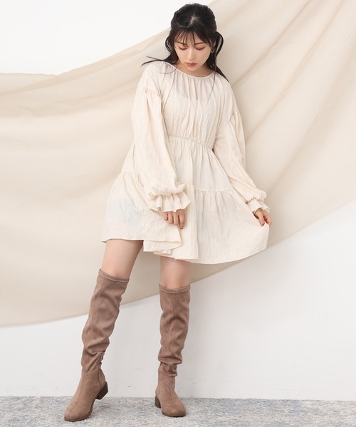 one after another NICE CLAUP（ワンアフターアナザーナイスクラップ）の「前後２Wayティアードチュニックワンピース（チュニック・レディース・アイボリー/ブラック/ブラウン・FREE）」の10枚目の写真